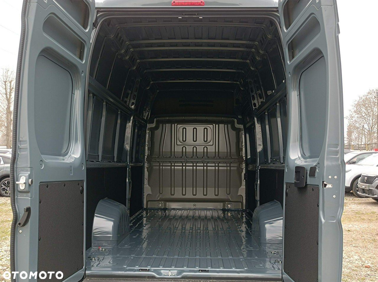 Opel Movano - 2