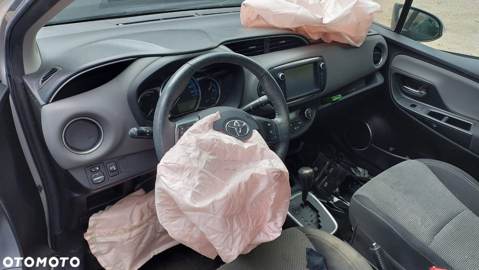 Toyota Yaris - 9