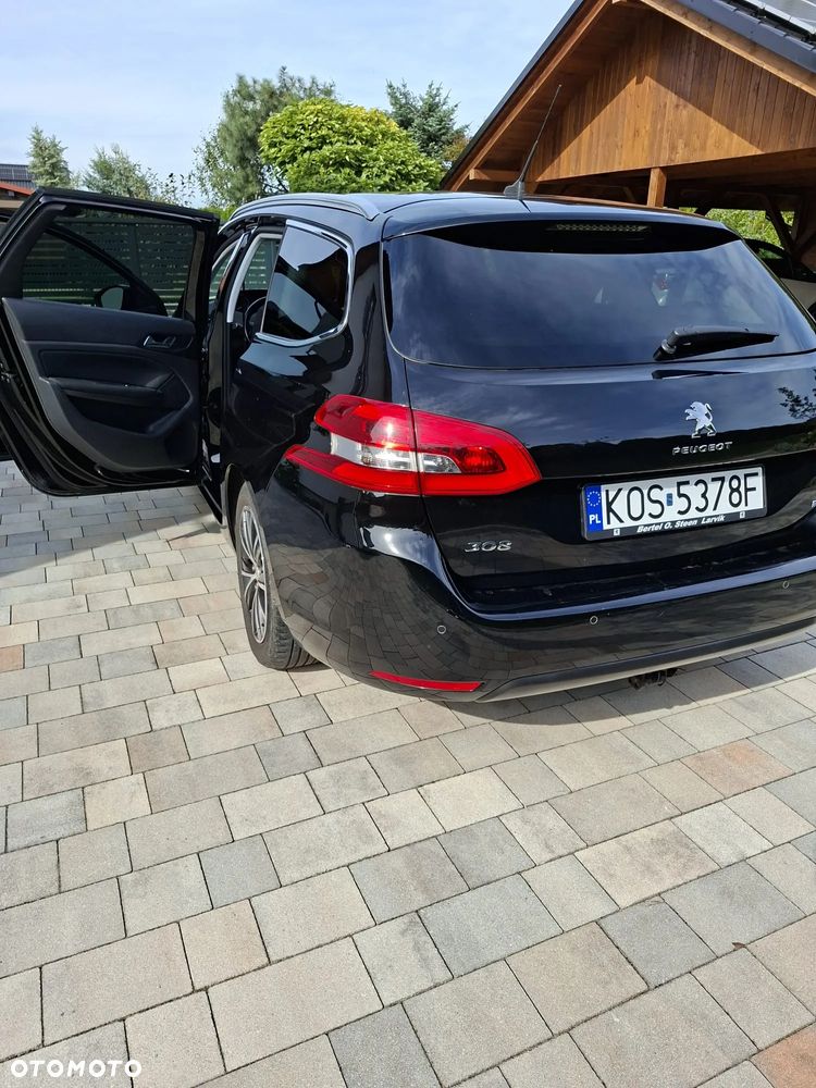 Peugeot 308 PureTech 130 GPF EAT8 Stop & Start Allure - 6