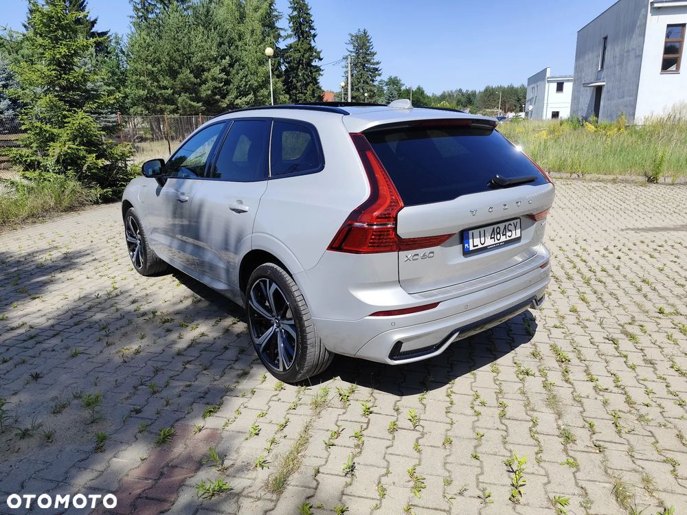 Volvo XC 60 T6 Plug-In Hybrid AWD Plus Black Edition - 7