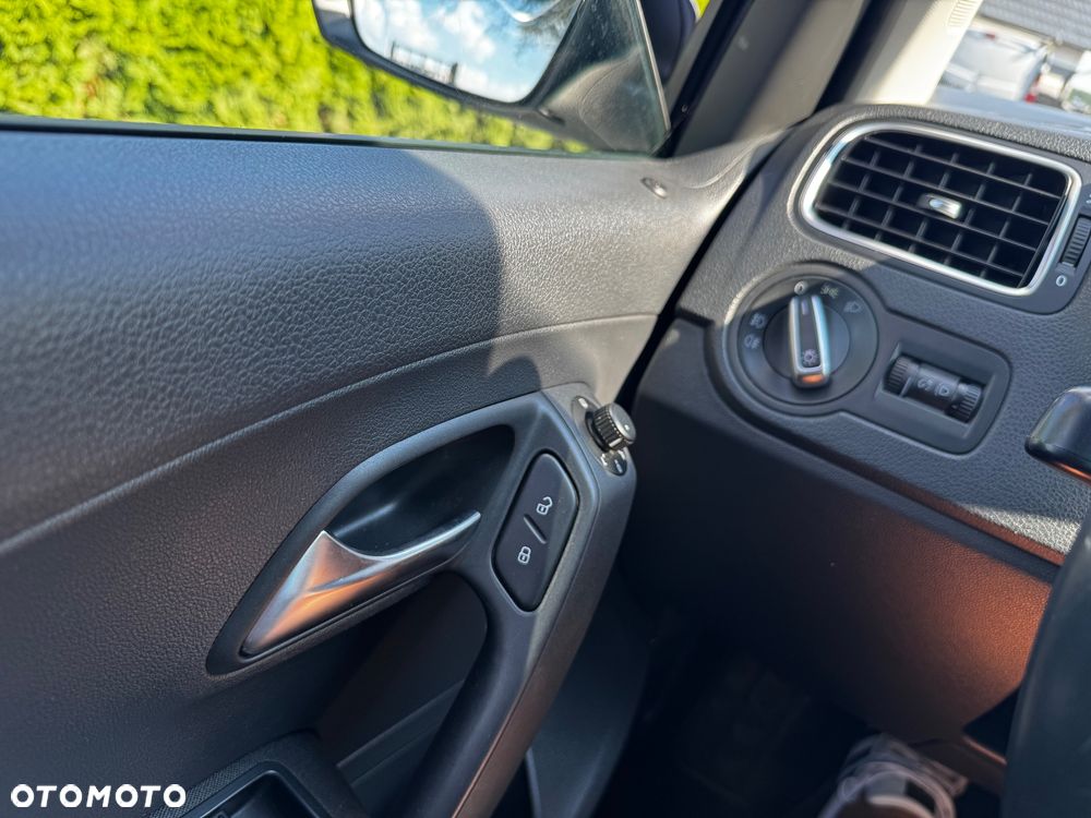 Volkswagen Polo 1.2 Style - 23
