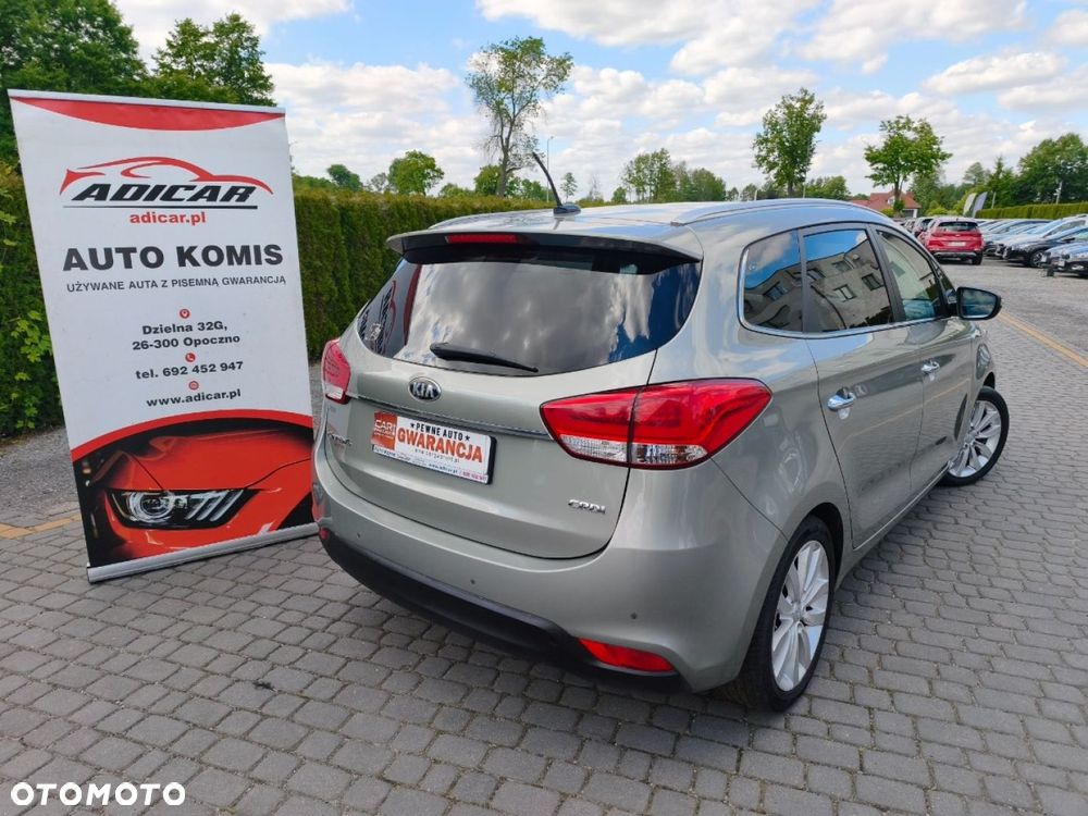 Kia Carens - 6