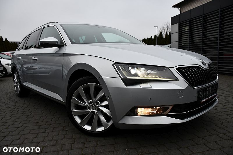 Skoda Superb 1.6 TDI DSG Style - 1