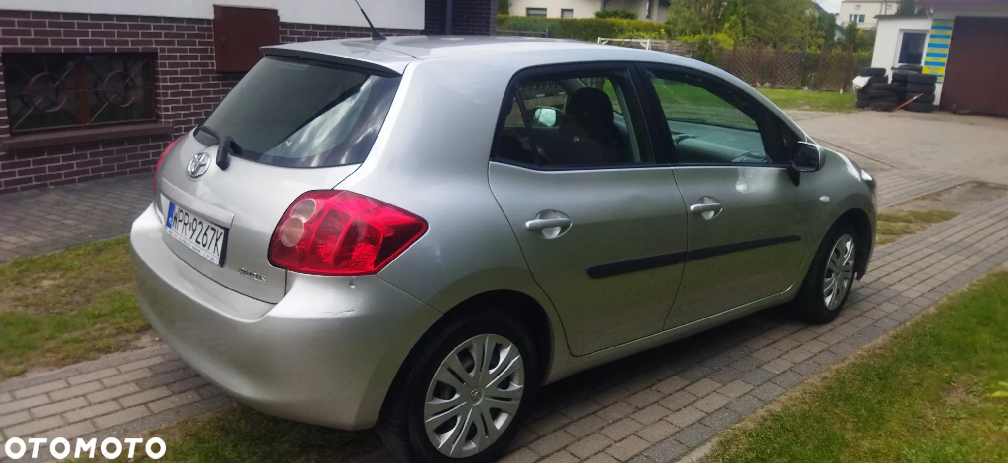 Toyota Auris 1.6 VVT-i Sol - 4