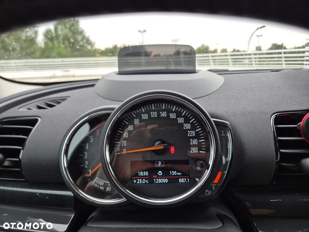 MINI Clubman Cooper D Essential Trim - 16