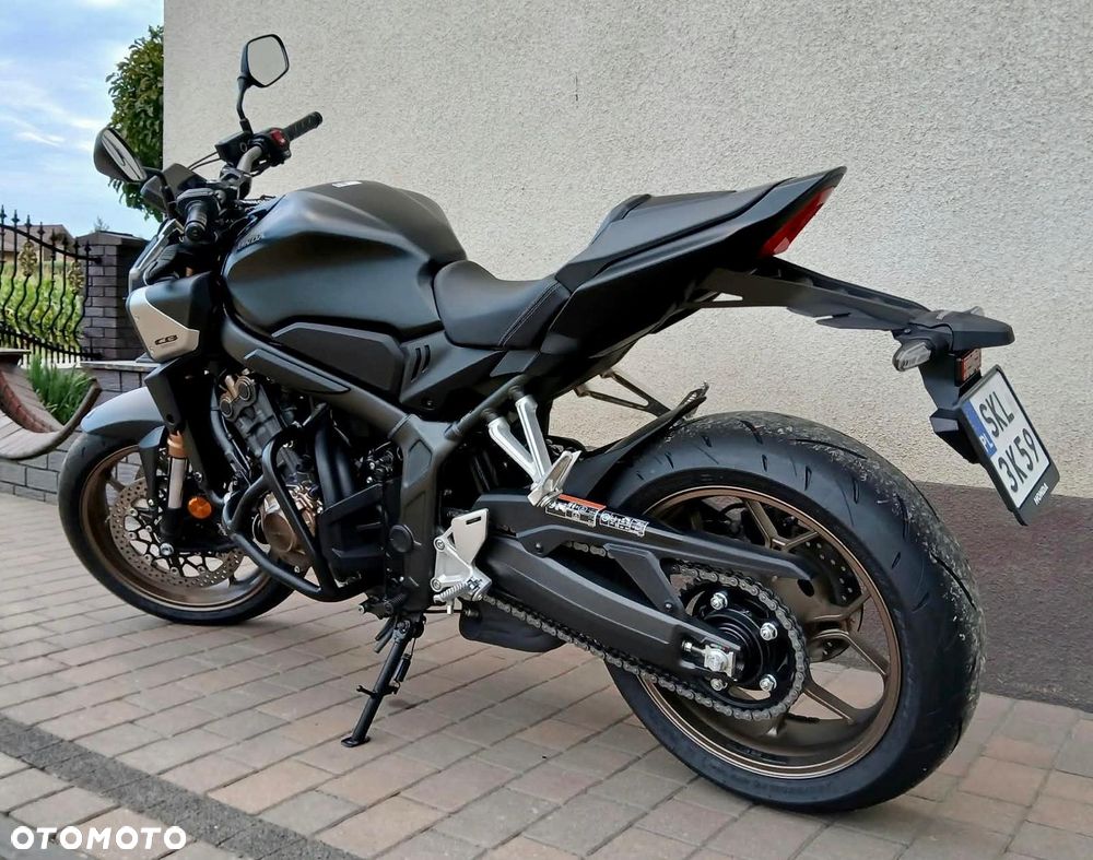 Honda CB - 9
