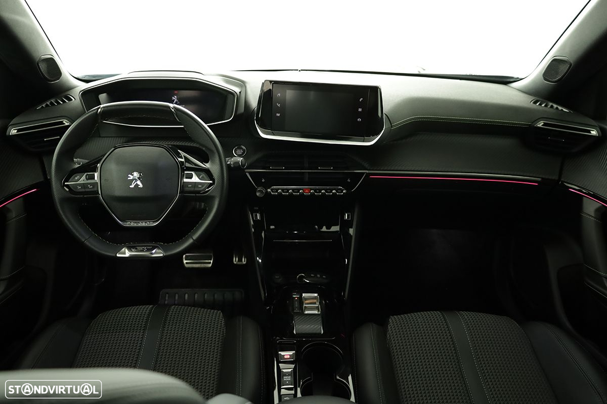 Peugeot e-2008 50 kWh GT - 9