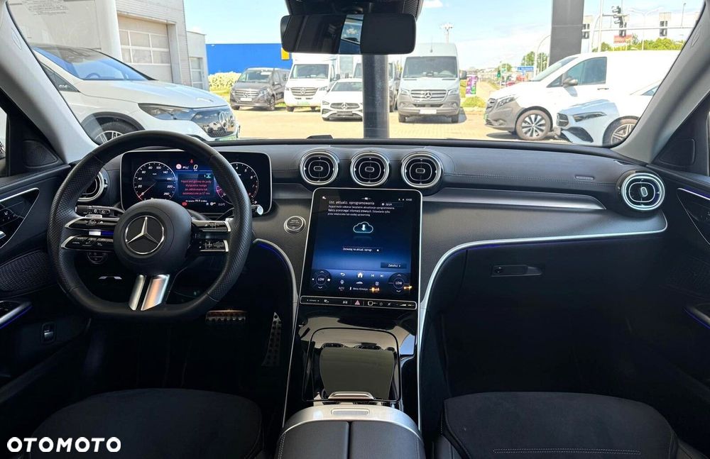 Mercedes-Benz Klasa C 200 mHEV 4-Matic AMG - 9