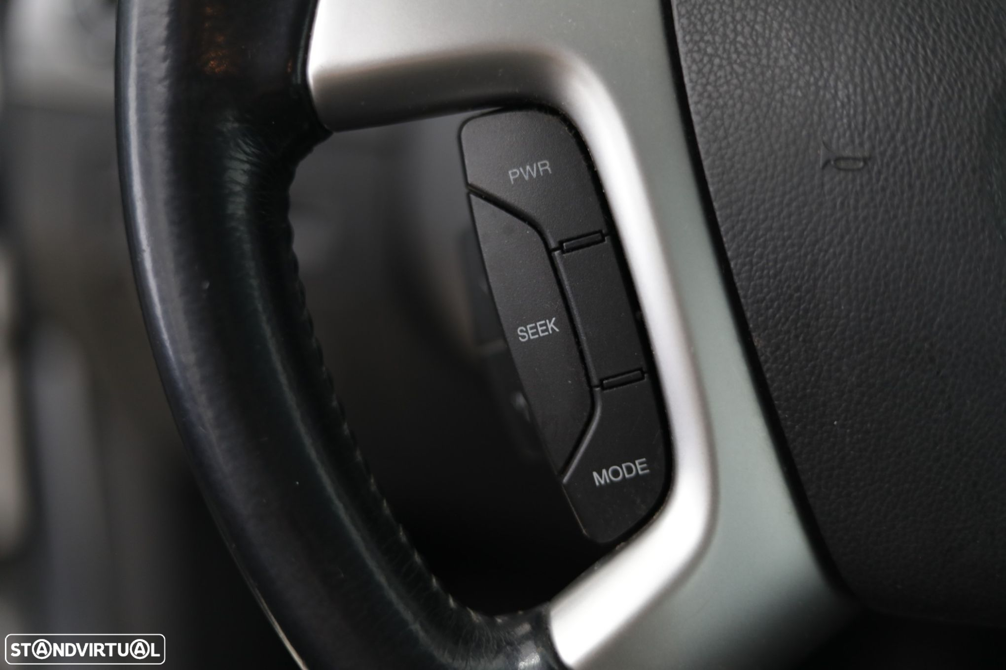 Chevrolet Captiva - 14