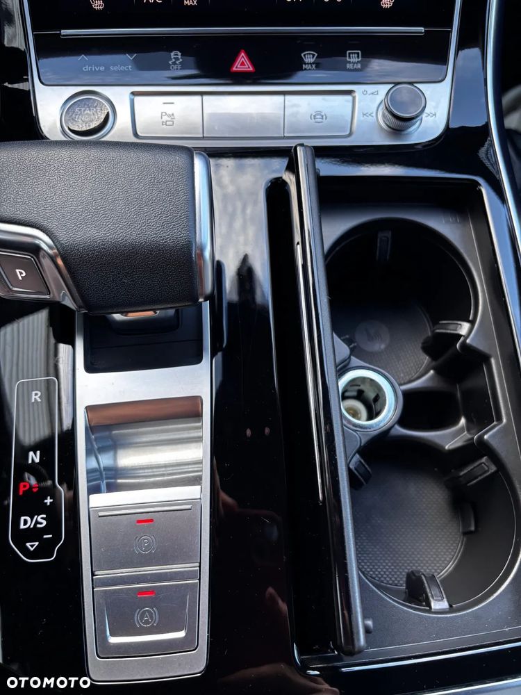 Audi Q7 - 11