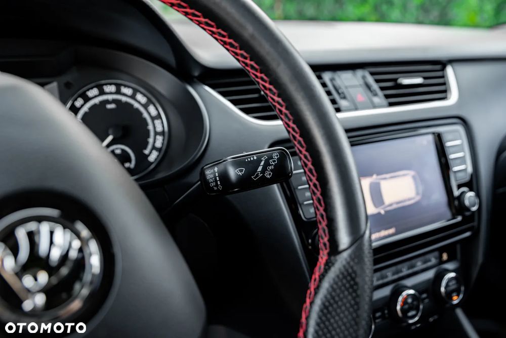Skoda Octavia 2.0 TSI RS 230 - 33