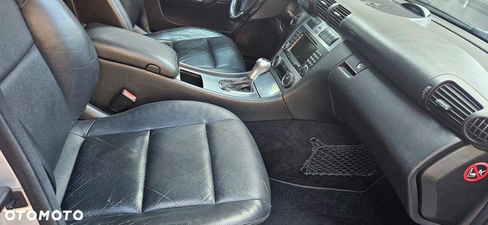 Mercedes-Benz Klasa C - 16