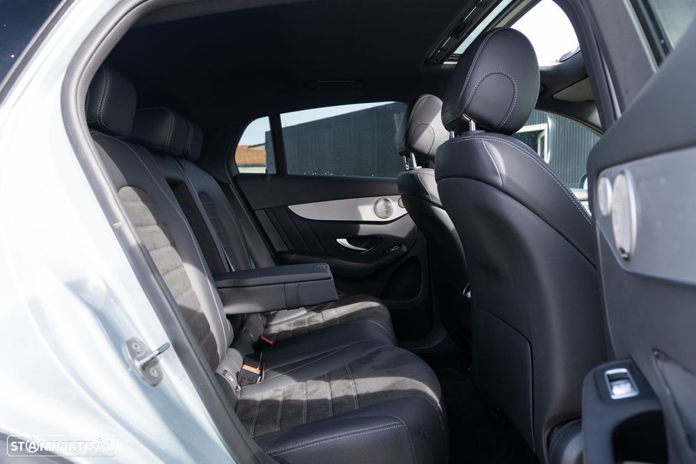 Mercedes-Benz GLC 300 de Coupe 4Matic 9G-TRONIC AMG Line - 16