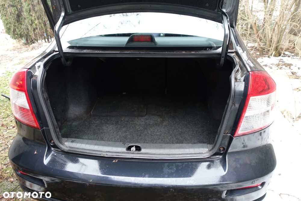 Suzuki SX4 - 9