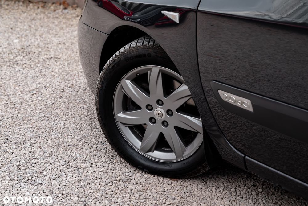 Renault Espace 2.0 dCi FAP Dynamique - 10