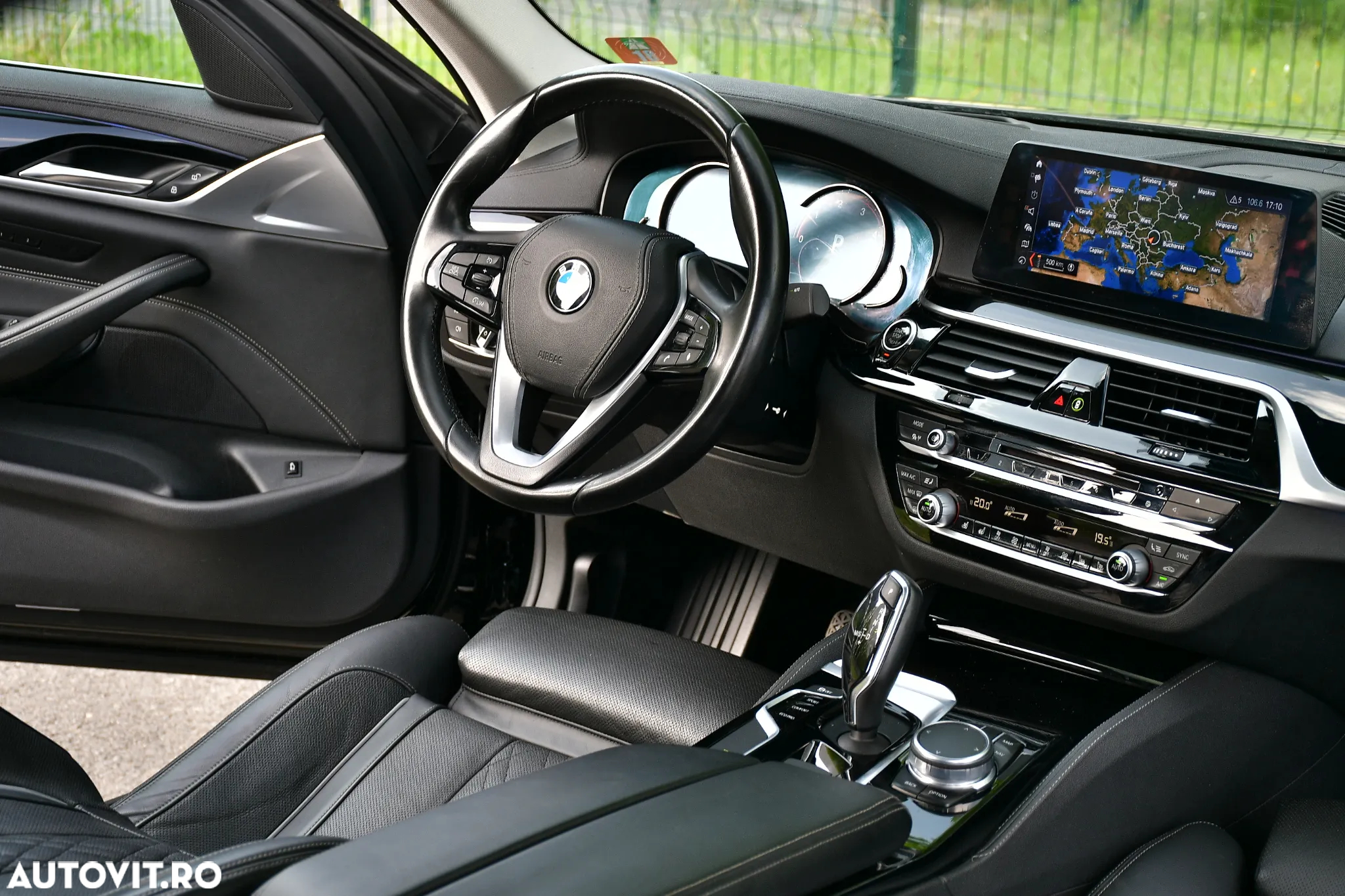 BMW Seria 5 520d Aut. Luxury Line - 21
