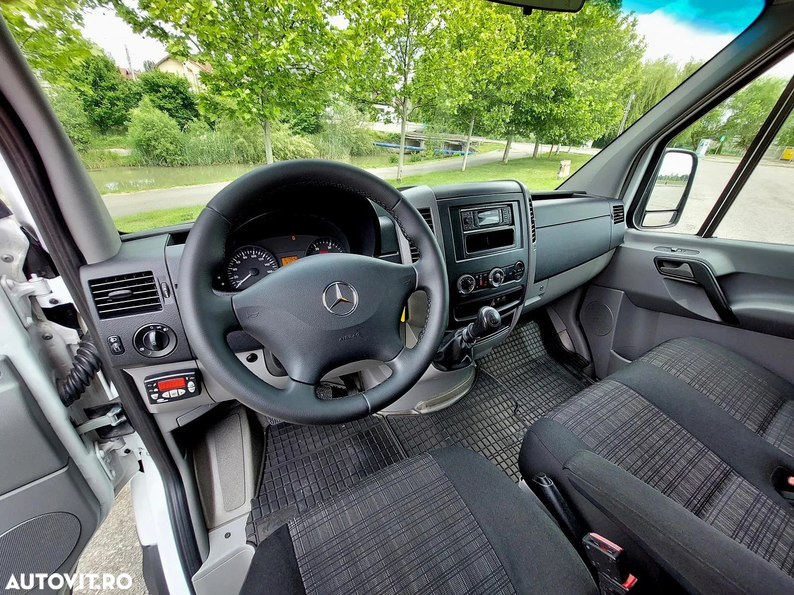 Mercedes-Benz Sprinter 413 CDI 906.255 - 8