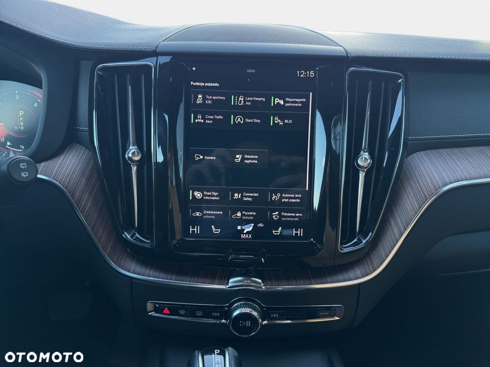 Volvo XC 60 D5 AWD Geartronic Inscription - 22