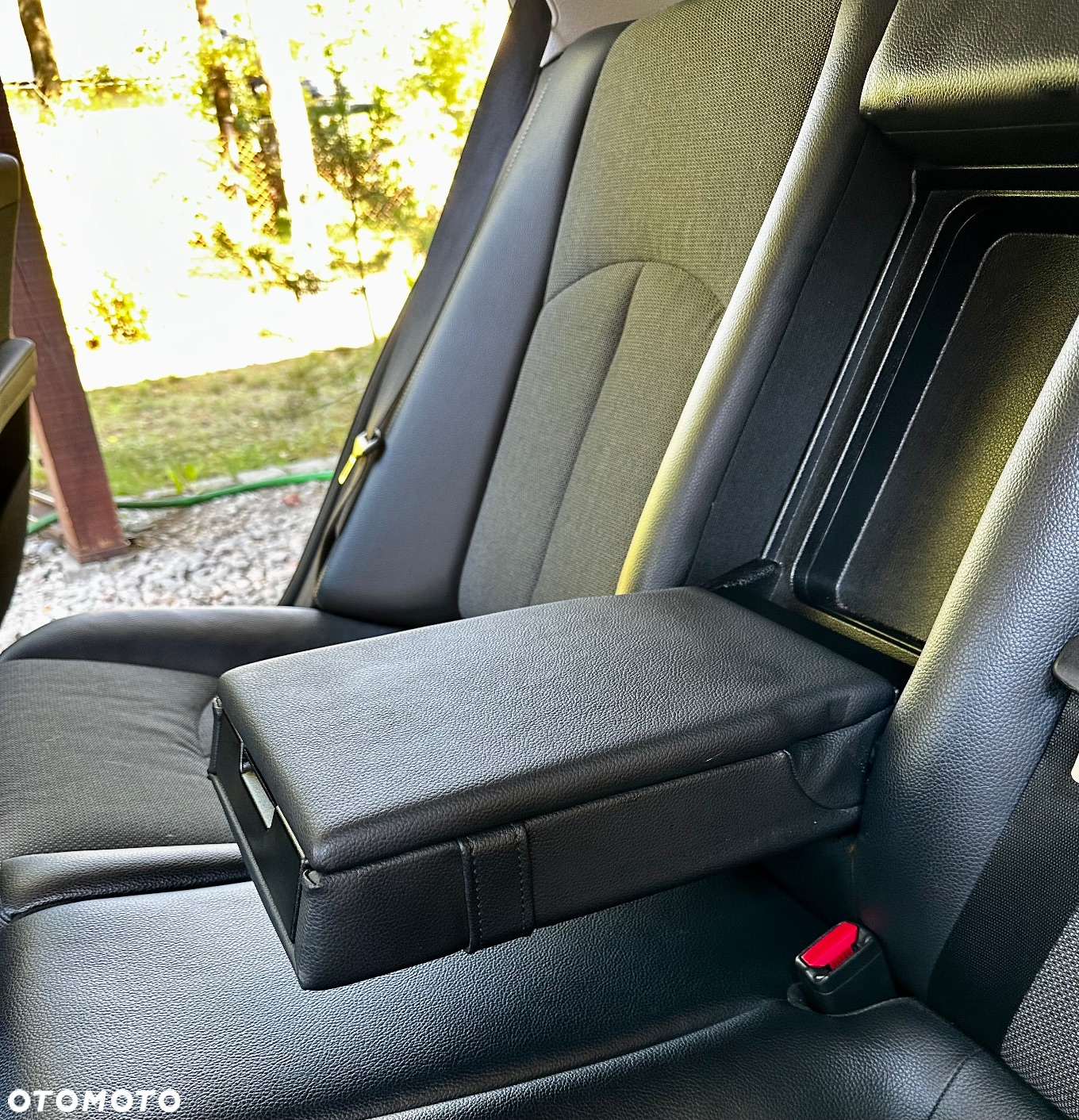 Mercedes-Benz Klasa E 200 CDI Automatik Avantgarde - 21