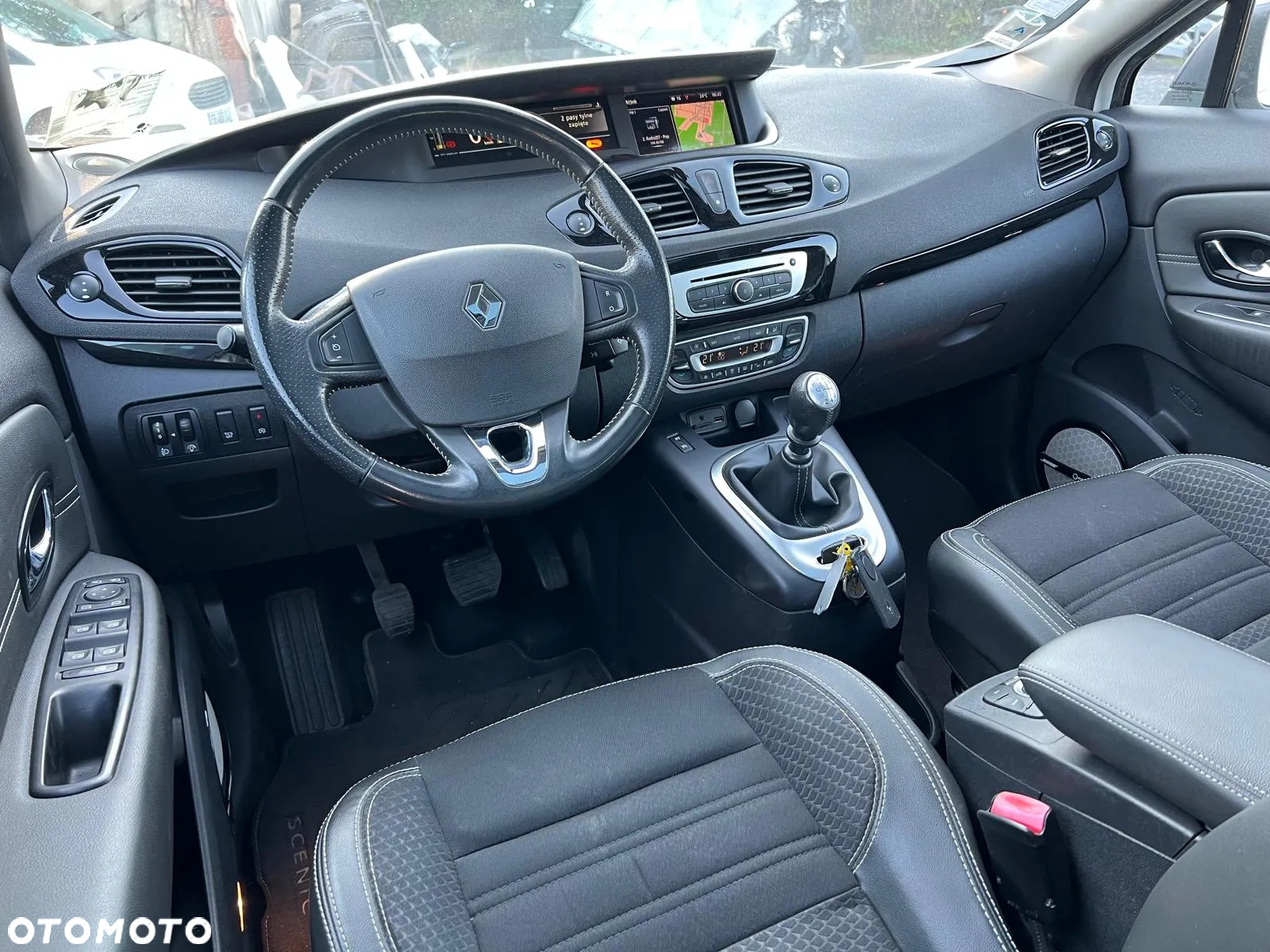 Renault Grand Scenic ENERGY dCi 130 BOSE EDITION - 10