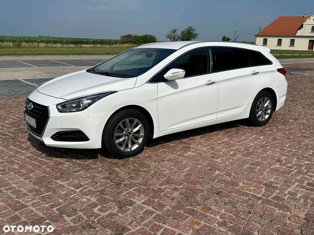 Hyundai i40 Kombi blue 1.7 CRDi Style - 14