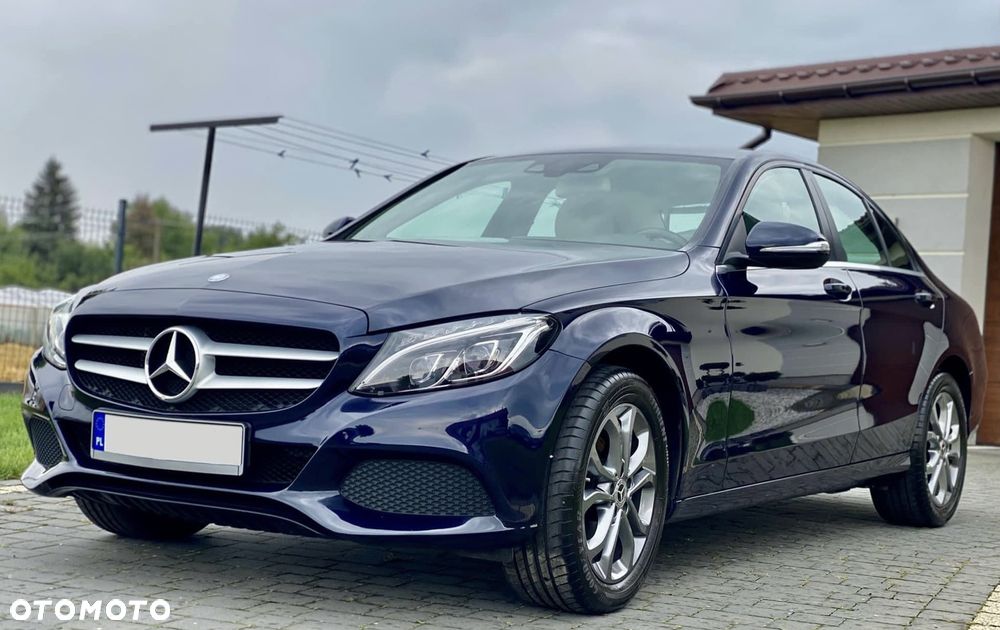 Mercedes-Benz Klasa C 180 7G-TRONIC - 2