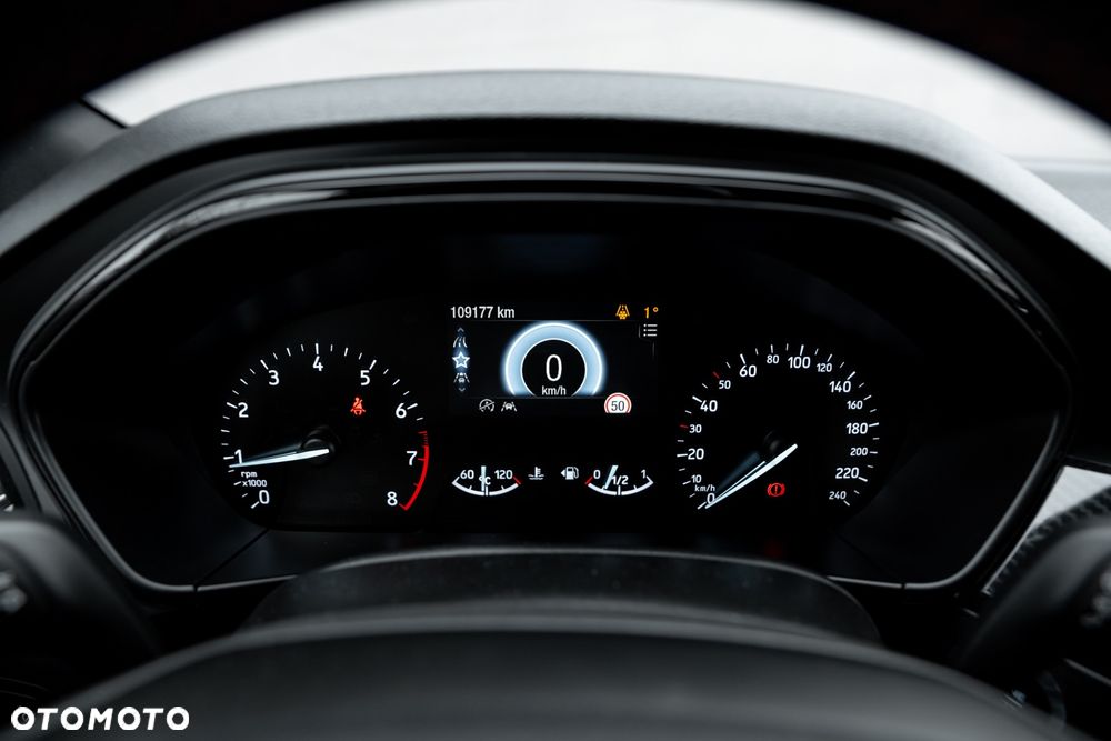 Ford Focus 1.0 EcoBoost Trend - 33