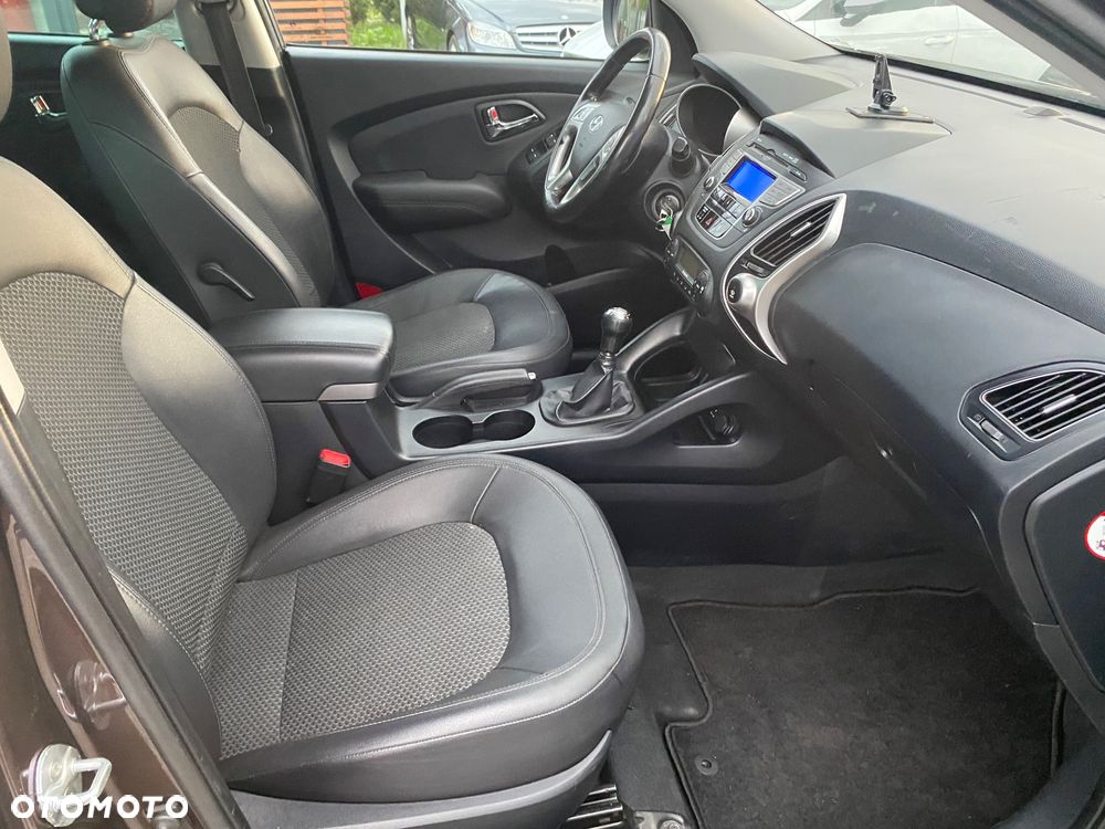 Hyundai ix35 2.0 Premium 2WD - 28