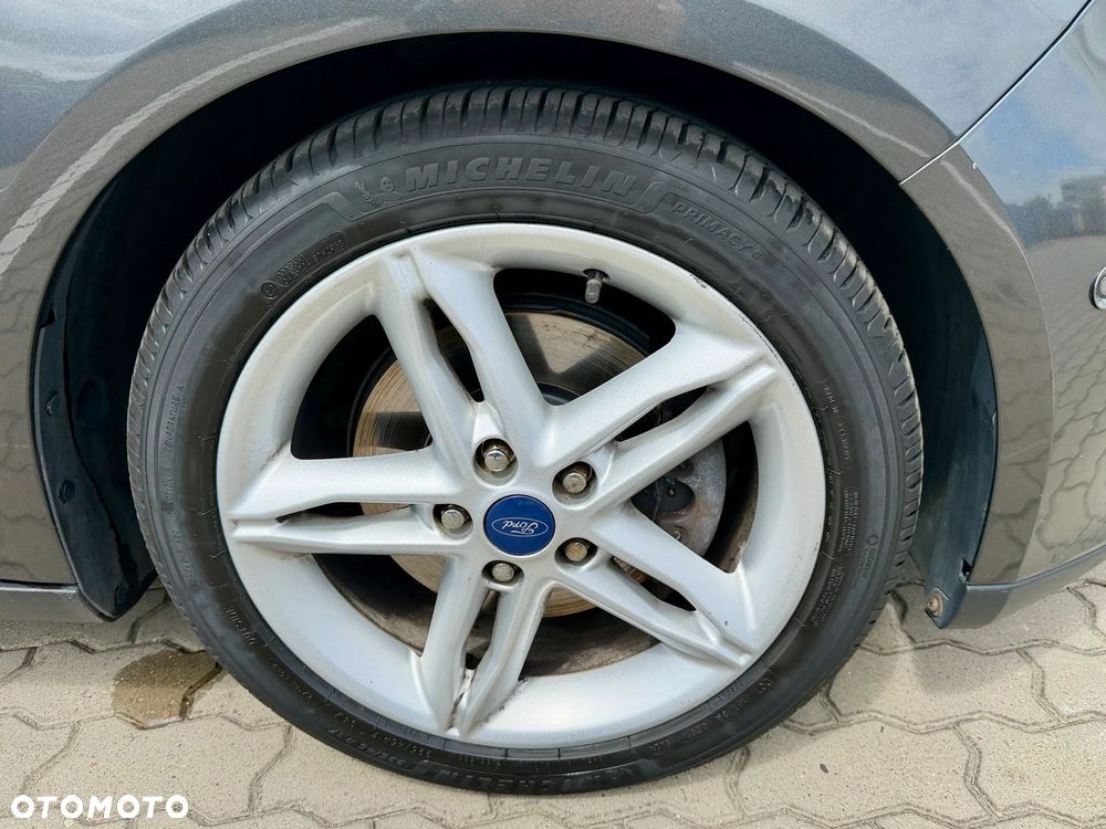Ford Focus 2.0 EcoBlue Titanium Business - 12