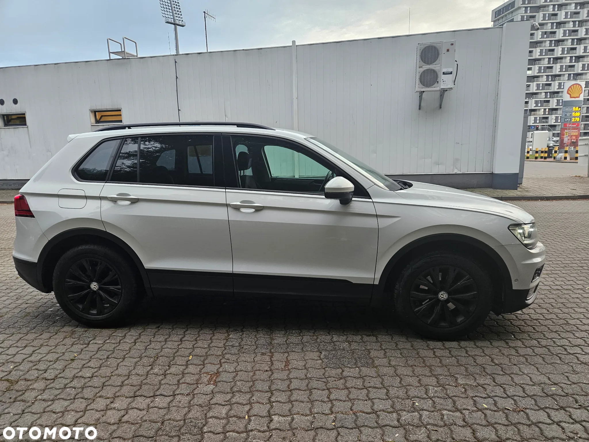 Volkswagen Tiguan 1.5 TSI EVO Comfortline - 9