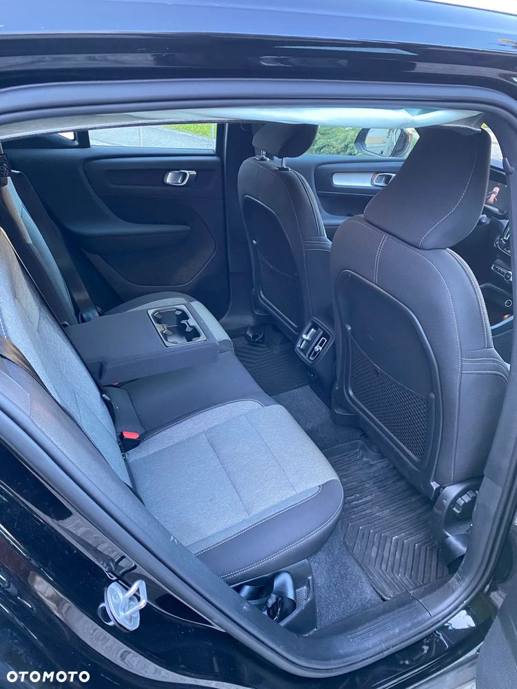 Volvo XC 40 B3 Ultimate Dark - 12