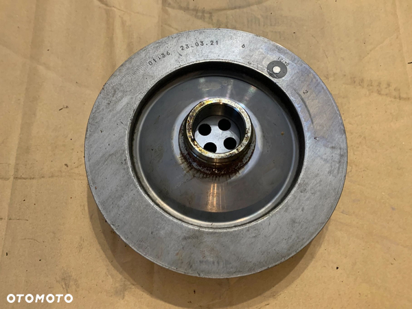 KOŁO PASOWE TŁUMIK DRGAŃ BMW G87 G20 G21 G80 G81 G26 G82 G83 F97 8053287