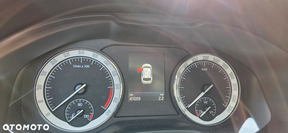 Skoda Karoq 1.6 TDI SCR 4x2 Ambition - 6