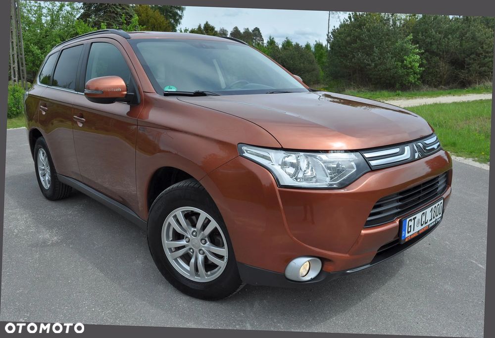 Mitsubishi Outlander 2.0 2WD SUV-Star - 7