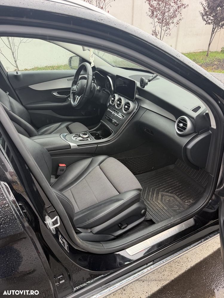 Mercedes-Benz C - 5