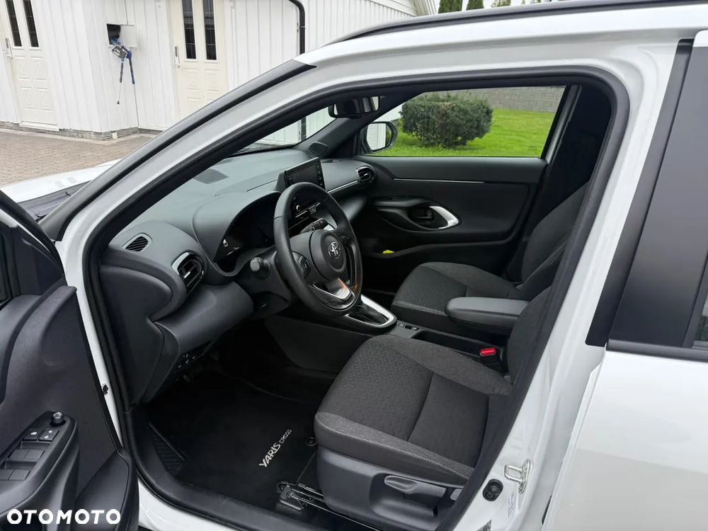 Toyota Yaris Cross Hybrid 1.5 Active - 18