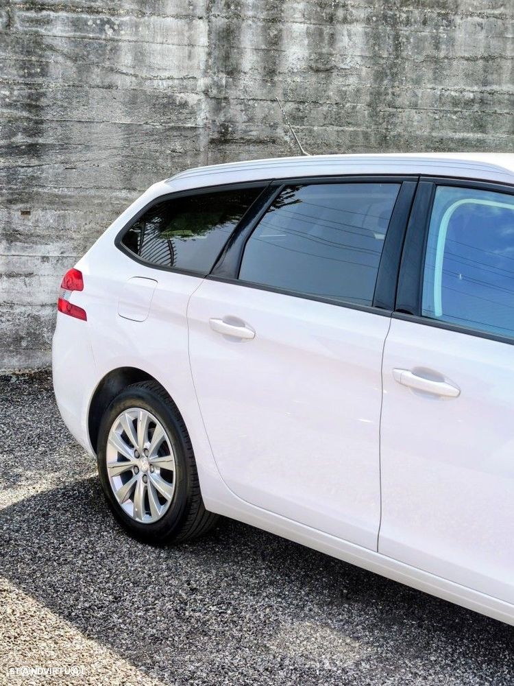 Peugeot 308 SW 1.2 PureTech Style - 7