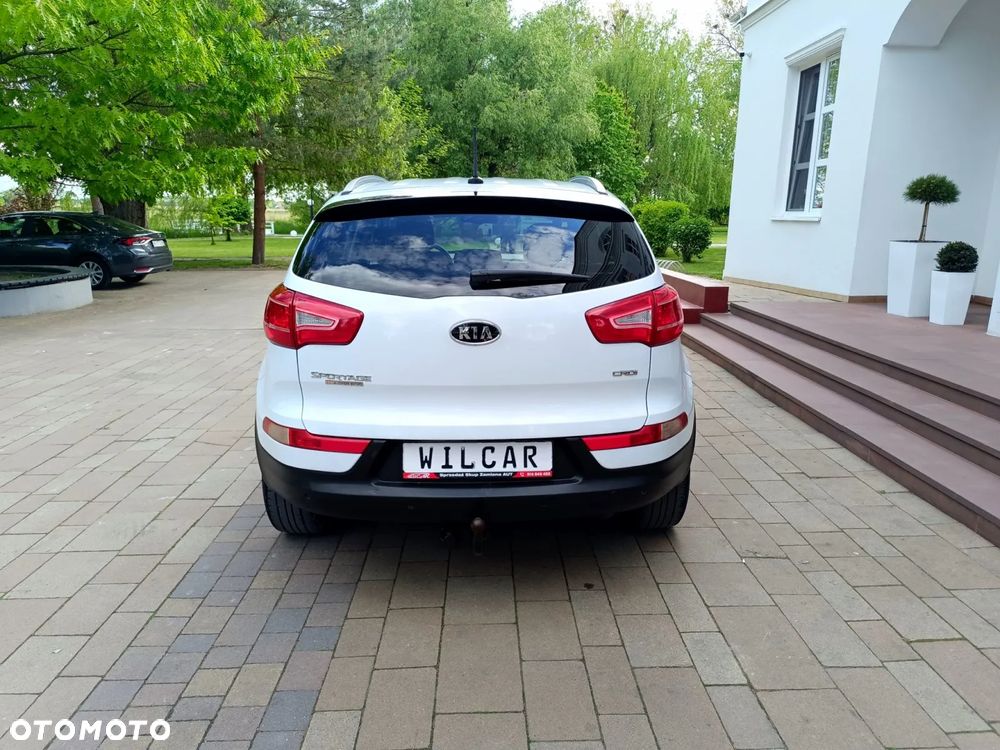 Kia Sportage 2.0 CRDI 4WD Automatik Dream-Team Edition - 17