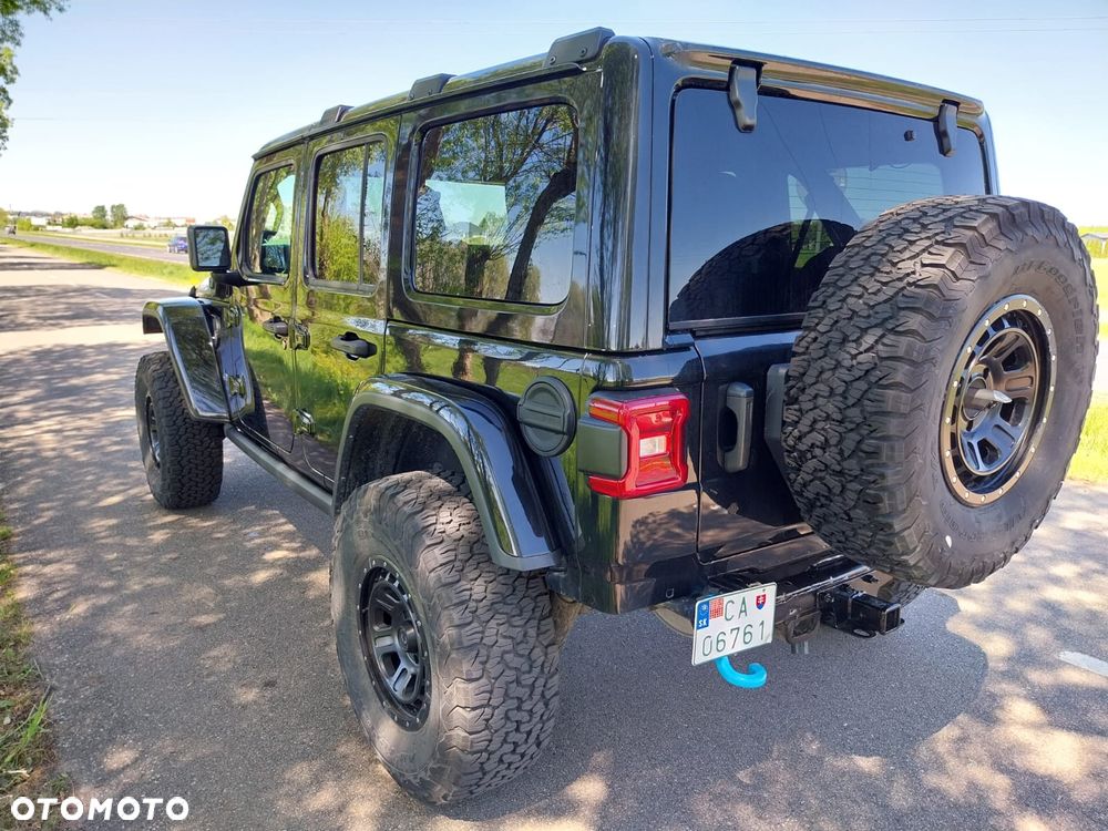 Jeep Wrangler - 4