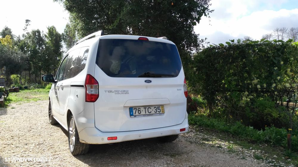 Ford Tourneo Courier 1.0 EcoBoost Titanium - 2