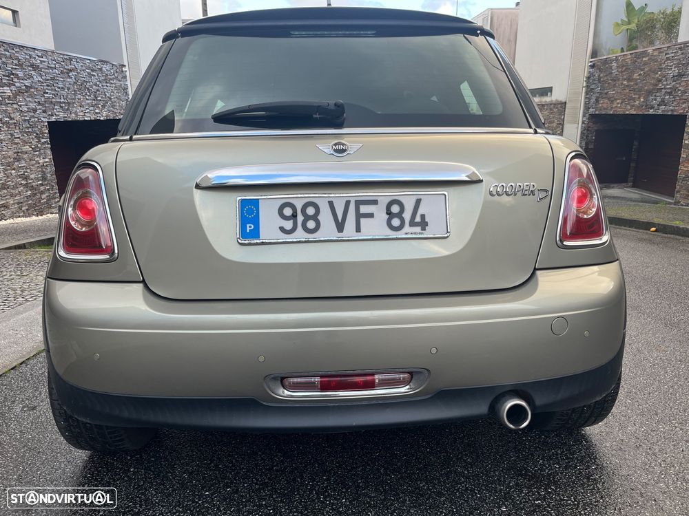 MINI 3 Portas Cooper D - 3