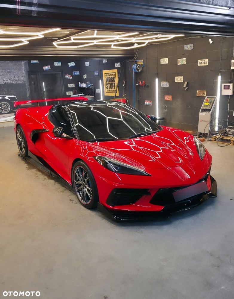 Chevrolet Corvette - 3