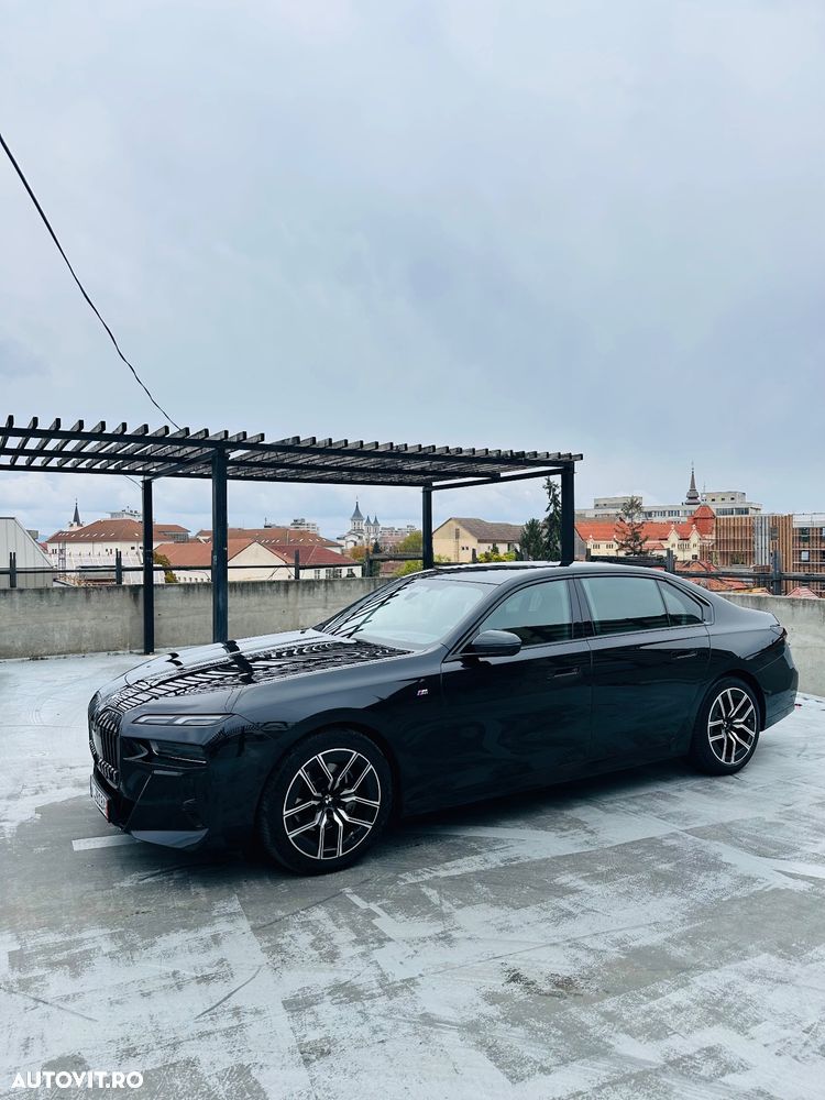 BMW Seria 7 740d xDrive MHEV - 3