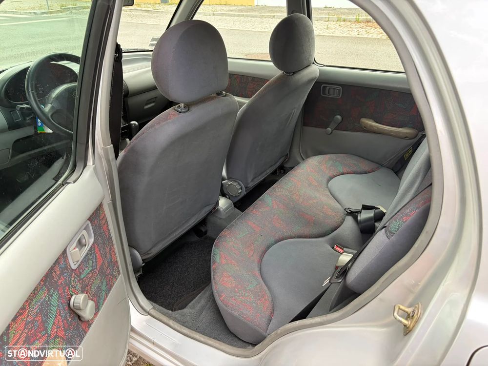 Nissan Micra 1.0 LX - 3