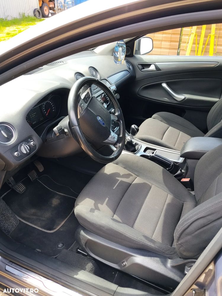 Ford Mondeo 1.6 SCTi EcoBoost Titanium - 4