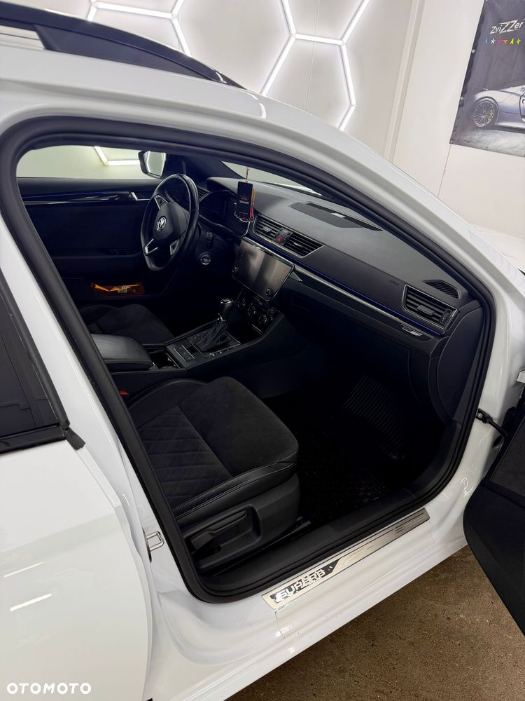 Skoda Superb 2.0 TDI 4x4 Sportline DSG - 7