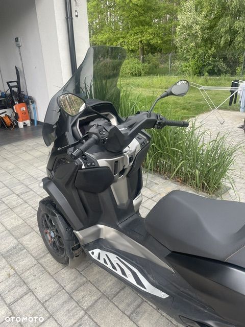 Piaggio MP-3 - 2