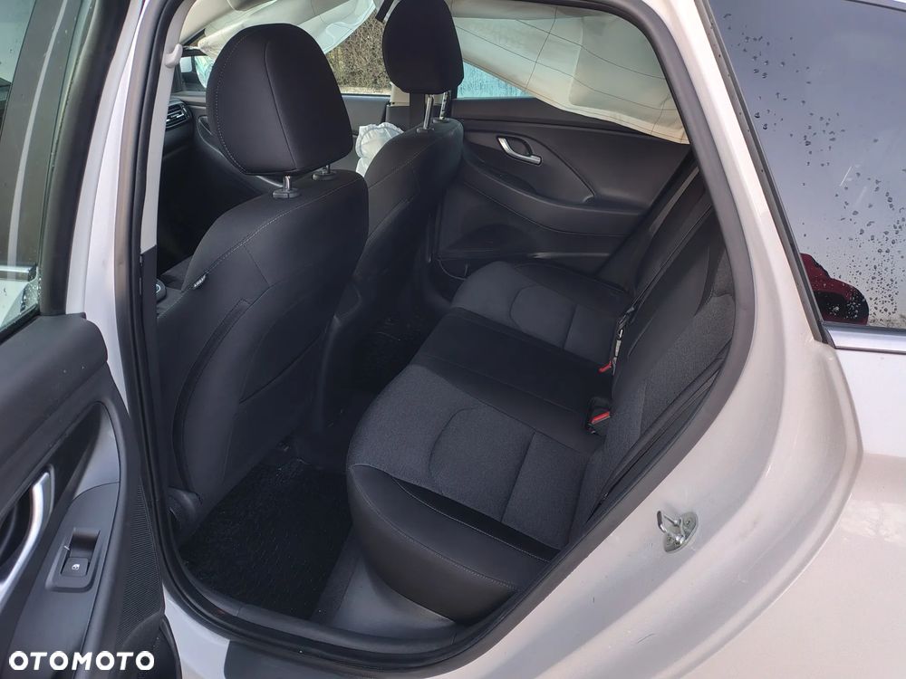 Hyundai i30 - 18