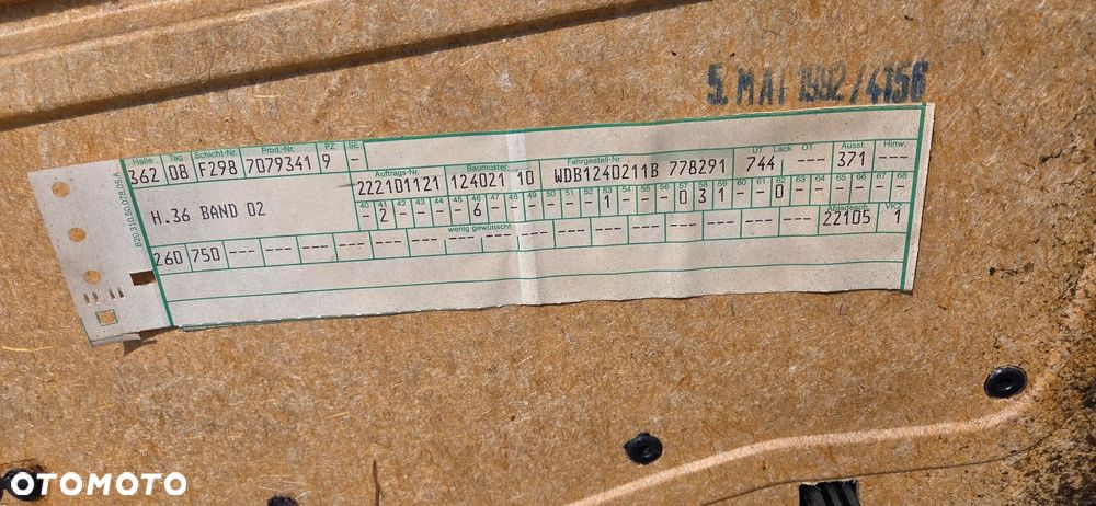 Boczki tapicerka drzwi klamki dekory Mercedes W124 Sedan 92rok kpl - 18