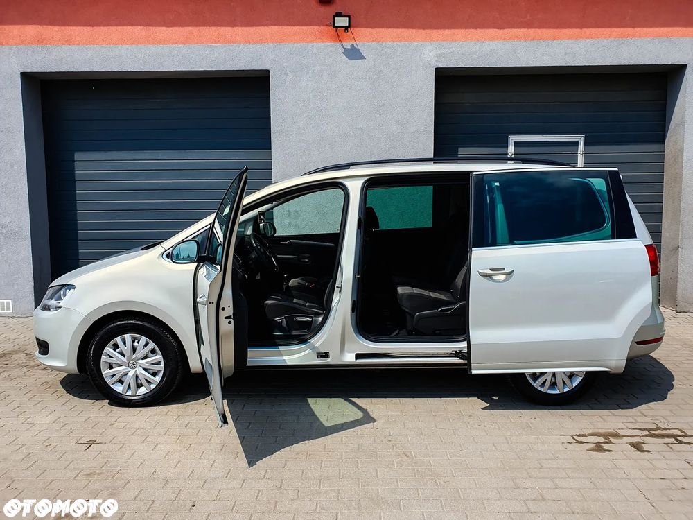Volkswagen Sharan - 26